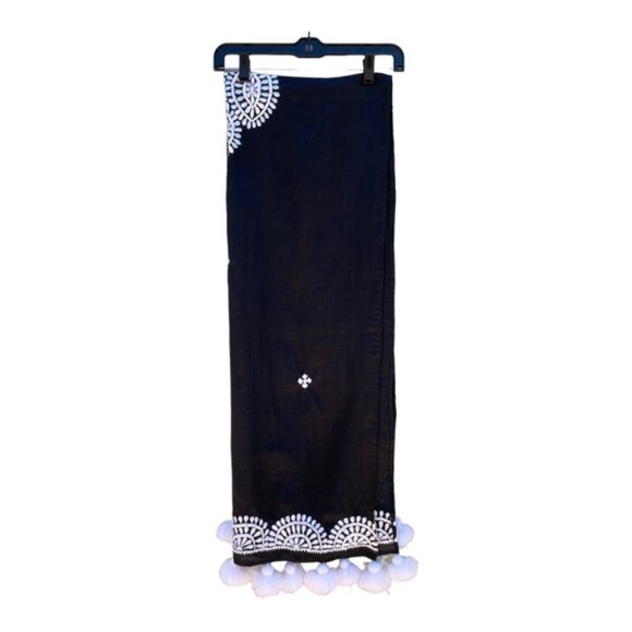 Black & White Embroidered Linen Blend Wrap/Shawl with Fringe Pom Pom's - Picture 11 of 12